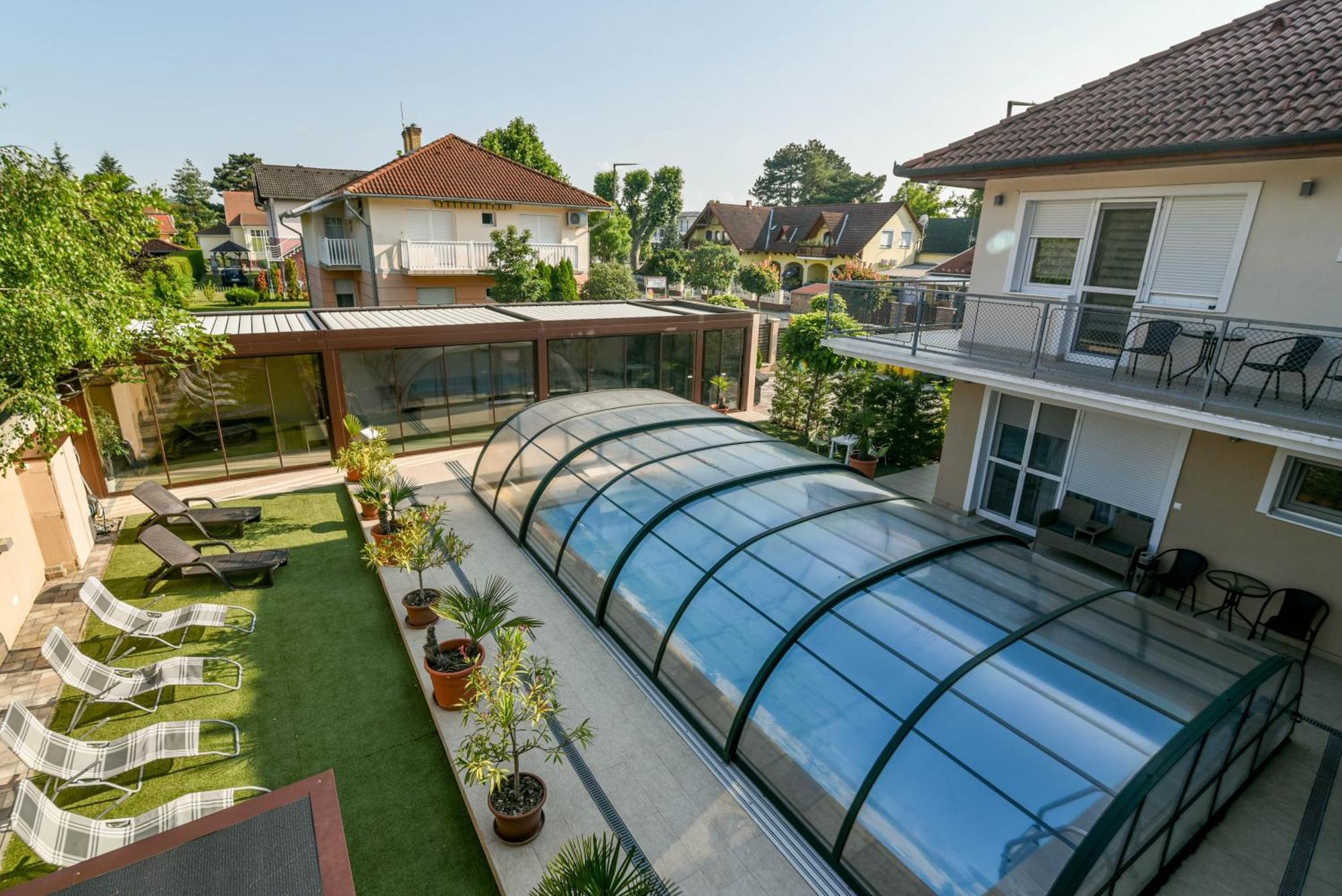 Happy Apartments Balatonlelle Eksteriør billede